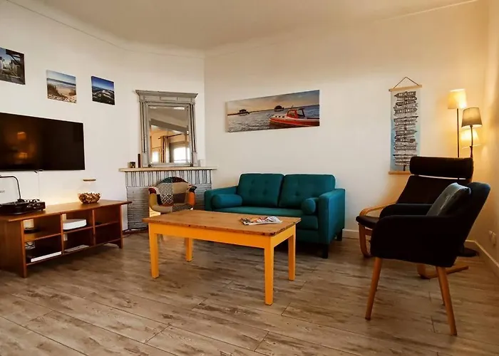 Tilla 110 M2, Terrasse Babyfoot Flechettes * Arcachon